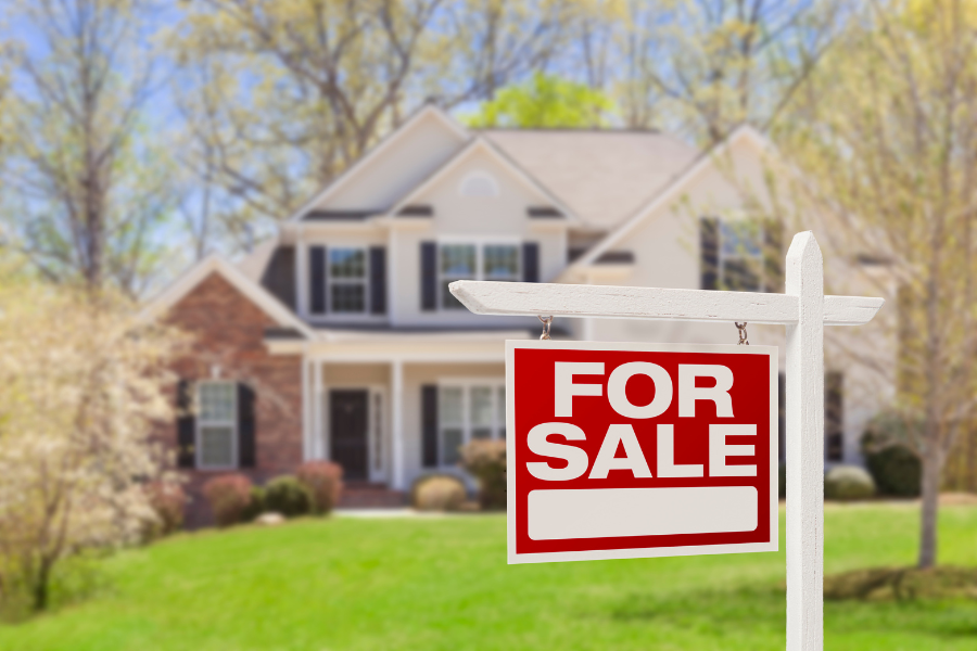 How much do i pay to sell my hot sale house