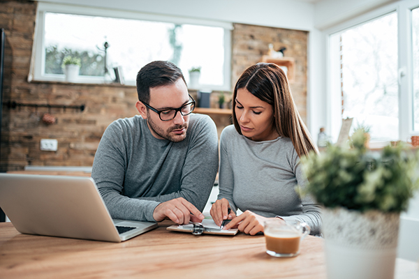 who pays the bills after death of a parent