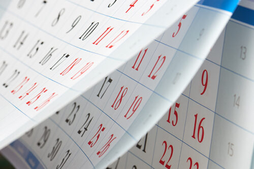 calendar turning