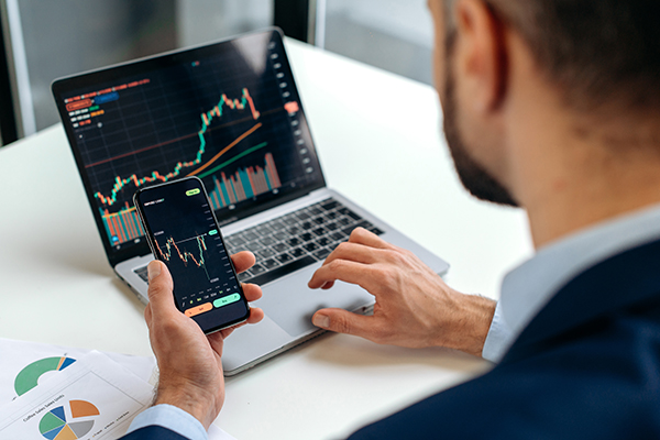 executive RSU equity compensation