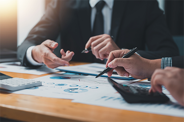 Maximizing Executive Compensation: A Strategic Guide for Corporate Leaders