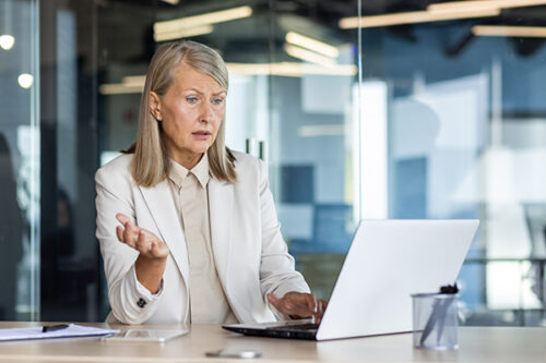 high-net-worth woman denied credit card